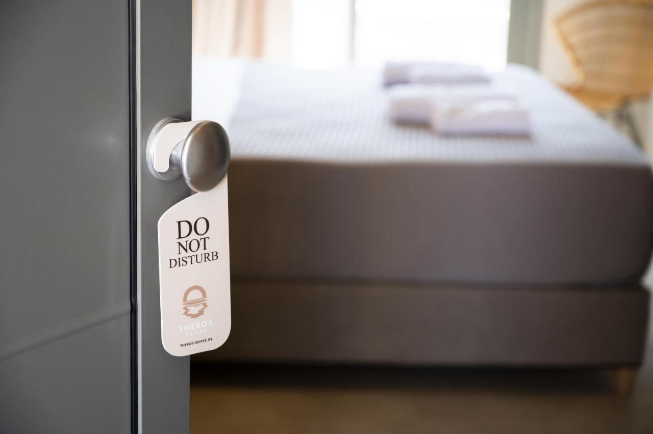 Theros Suites Dhiminio 외부 사진