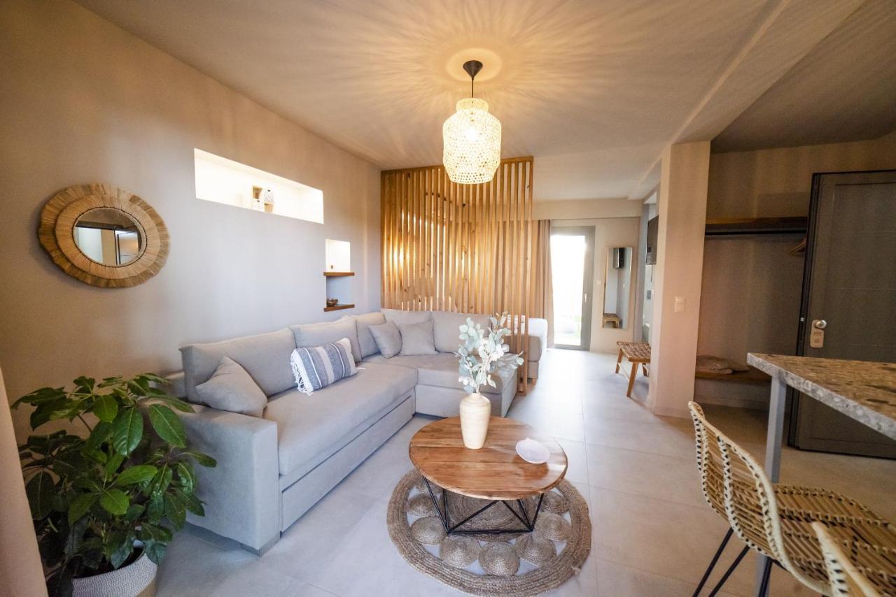 Theros Suites Dhiminio 외부 사진